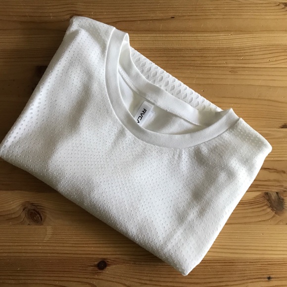 RVCA Mesh T-shirt dress artist designer - Picture 8 of 8